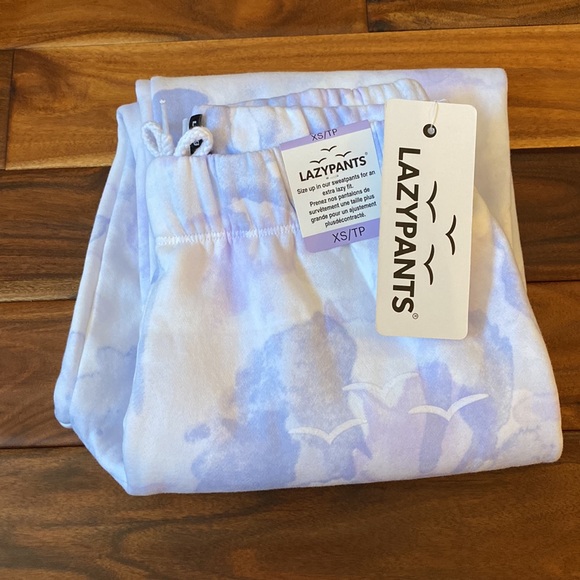 Niki Exclusive Ultra-Soft Sweatpant in Lavender Sponge - Picture 2 of 2